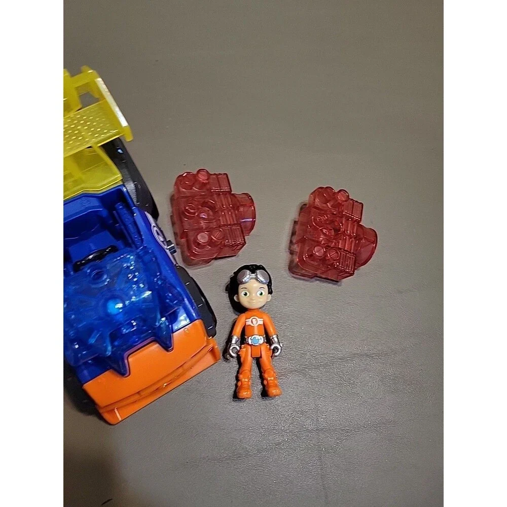 RUSTY RIVETS‎ Kart figure toy Car etc... Nickelodeon